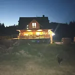 Gosciniec Dziubasowki シャレー *