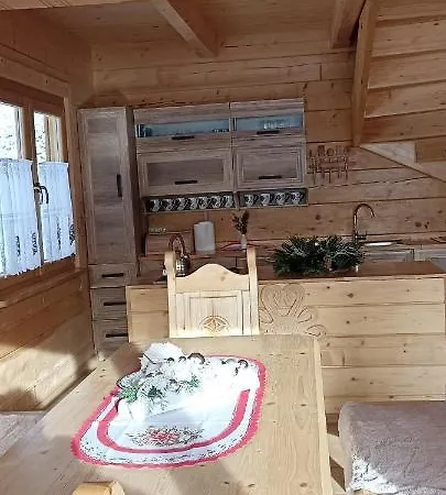 Gosciniec Dziubasowki Chalet
