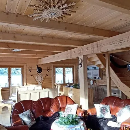 Gosciniec Dziubasowki Chalet *