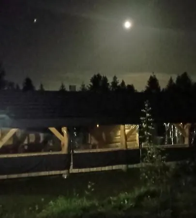 Gosciniec Dziubasowki Chalet *